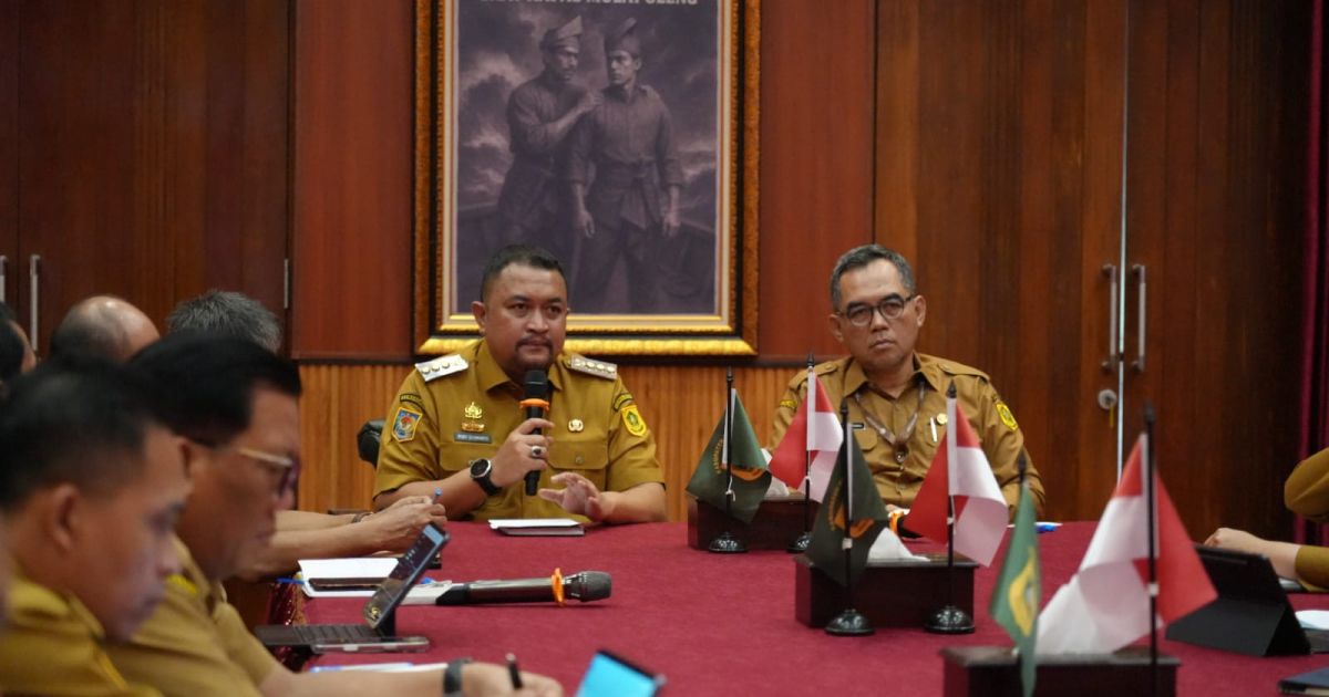 Bupati Bogor Bahas Penataan TPA Galuga, Penguatan Sistem Perizinan dan Penyiapan PJ Kepala Desa dari ASN serta Pilkades