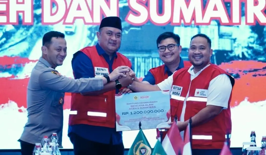 Bupati Bogor Salurkan Bantuan Rp 1,2 Miliar untuk Korban Bencana di Aceh dan Sumatera