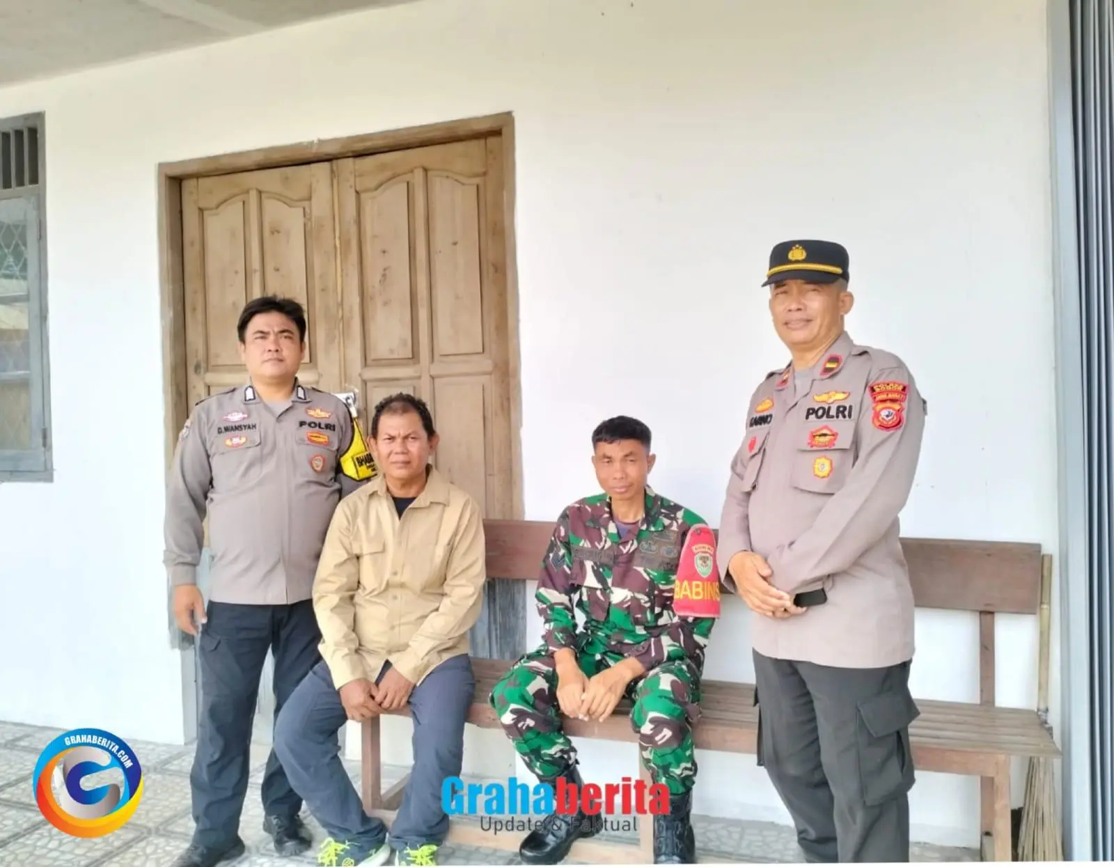 Bhabinkamtibmas Polsek Parung bersinergi dengan Babinsa jalin kedekatan dengan masyarakat desa binaan